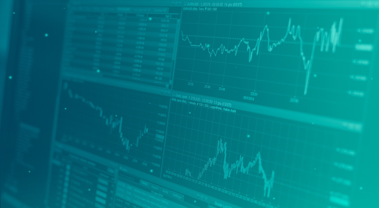 How to Analyze Chart Patterns for Altcoin Trading